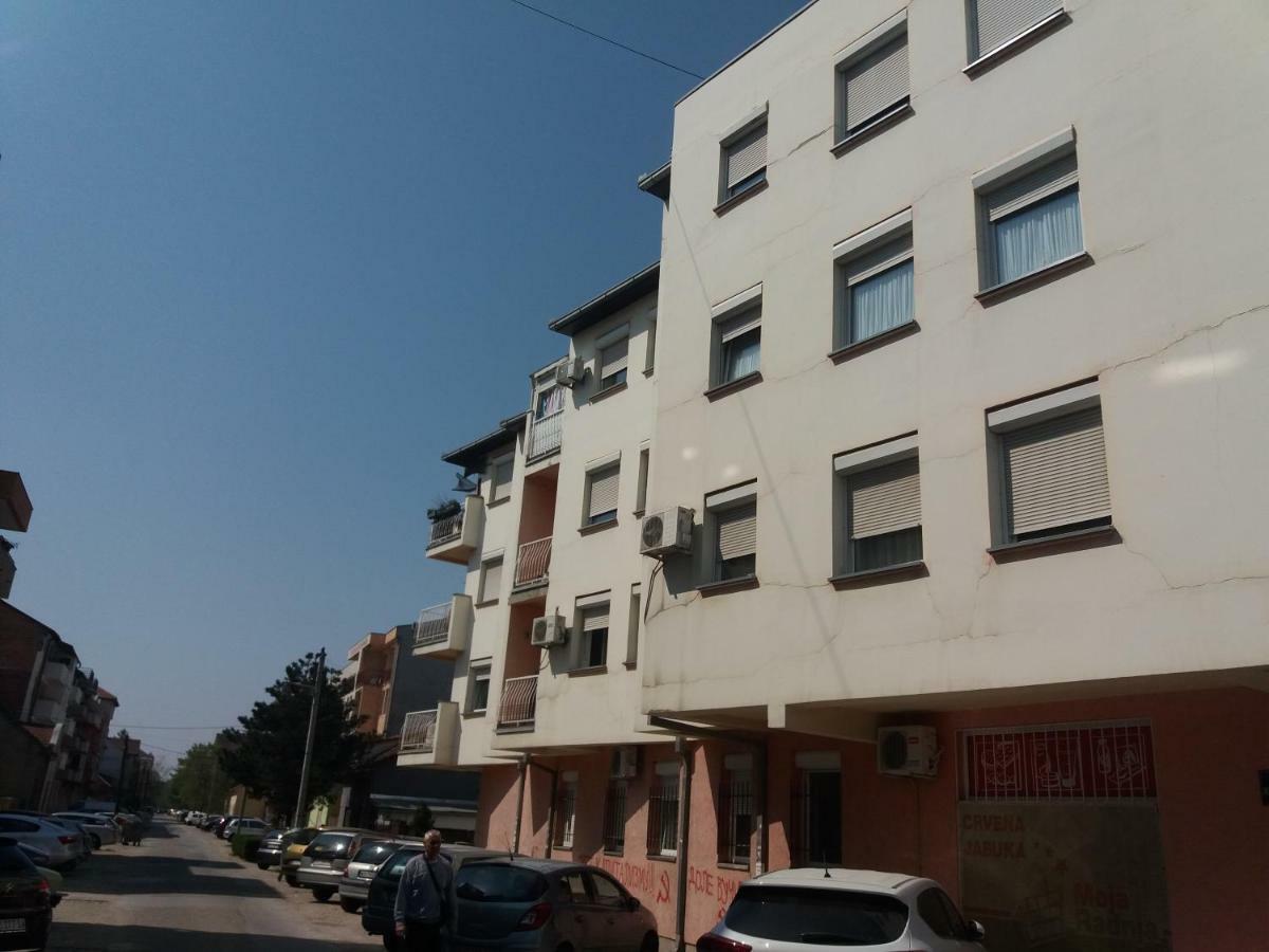 Studio Nina Novi Sad Exterior foto